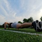 Exercice des pompes technique correcte pour le renforcement du haut du corps